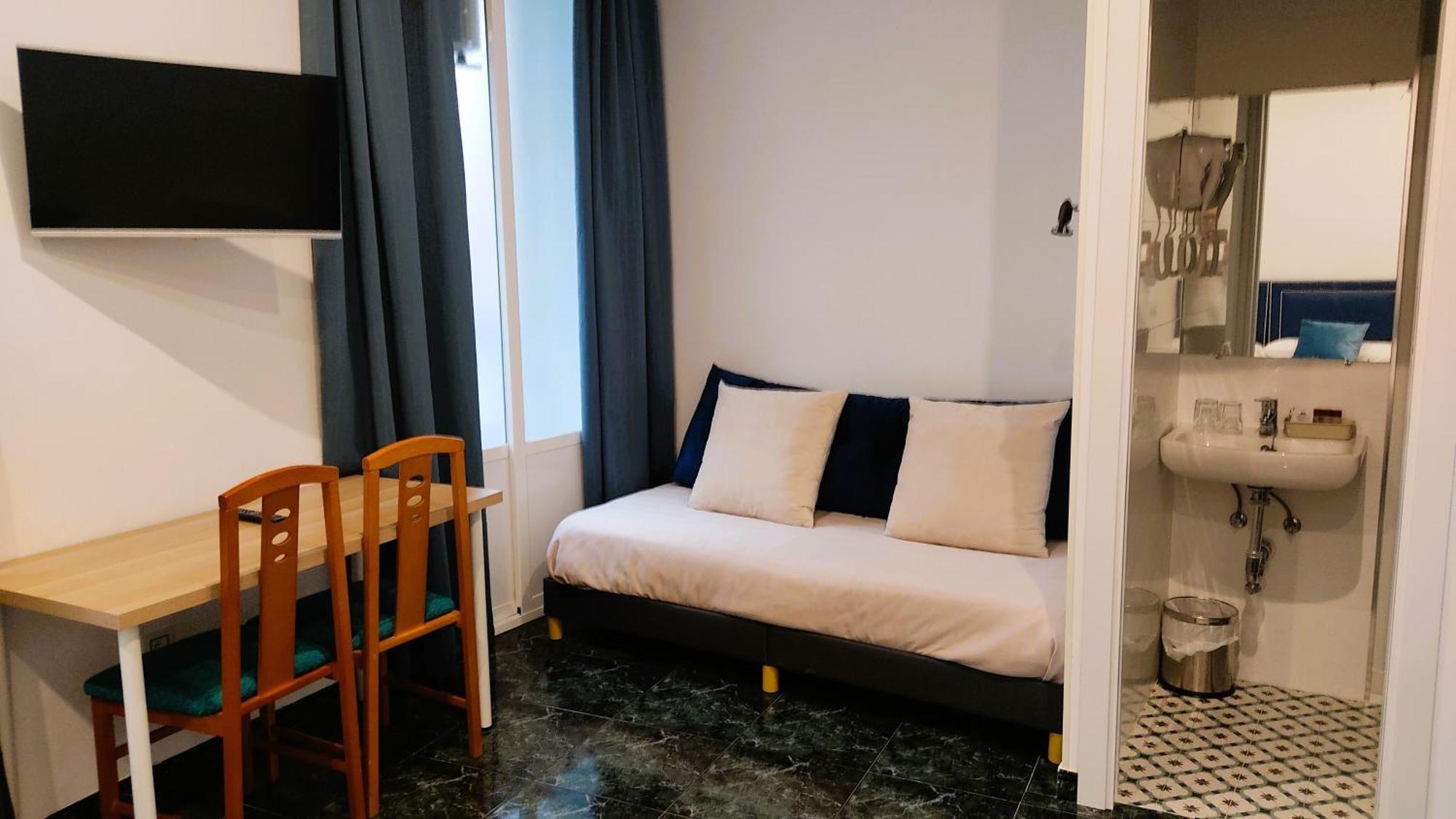Guest house Bruna Paseo Del Prado Madrid
